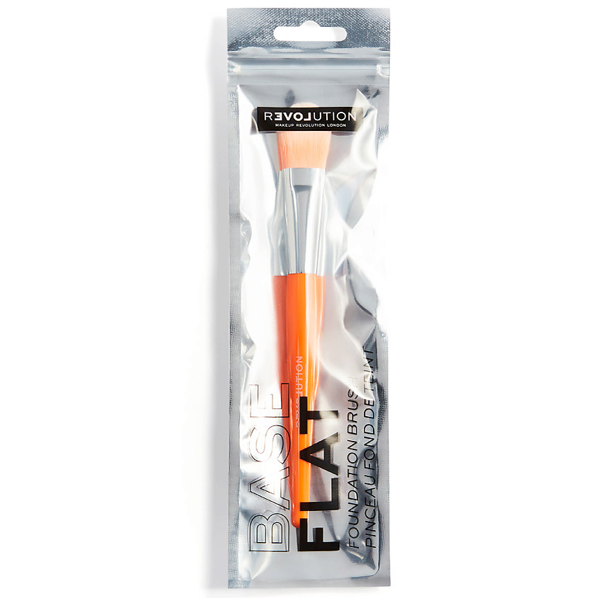 RELOVE REVOLUTION Кисть плоская для тональной основы Base Flat Foundation Brush – фото 2