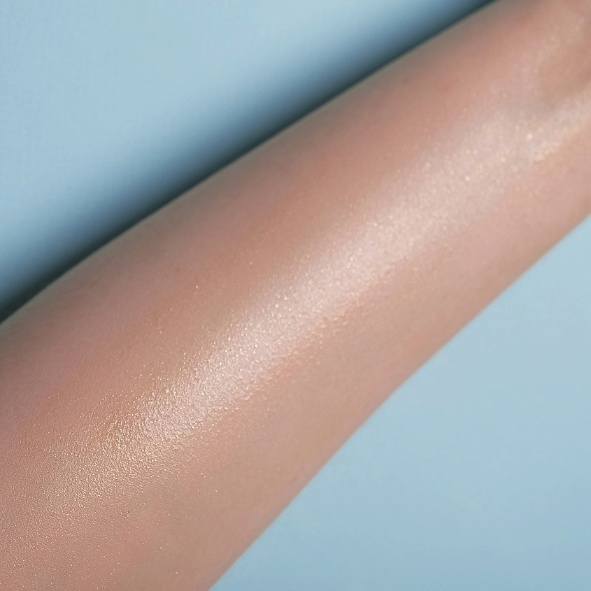 SODA Сияющий гель SHINY GEL FOR FACE AND BODY #exploretheocean – фото 4