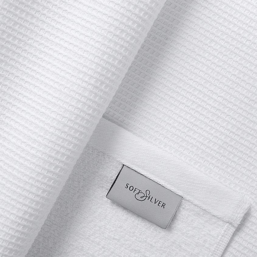 SOFT SILVER Антибактериальное махровое полотенце для тела с массажным эффектом, 65х140 см. Цвет: «Альпийский снег» (белый) – фото 2