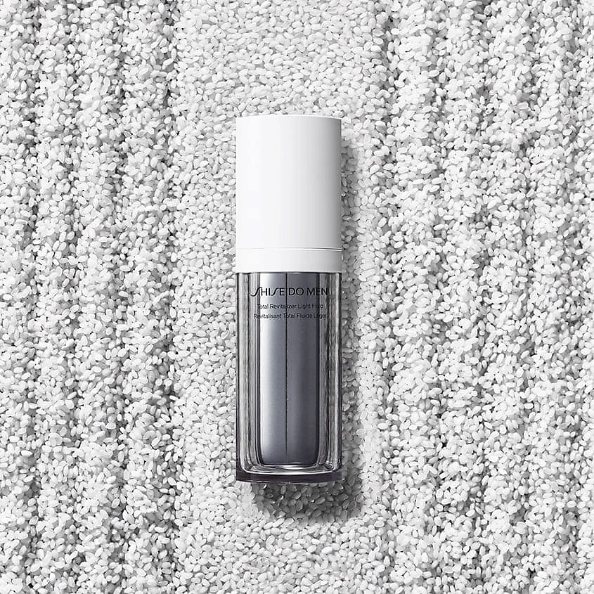 SHISEIDO Комплексный омолаживающий флюид для лица Men Total Revitalizer Light Fluid – фото 5