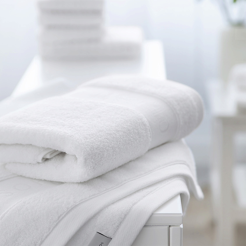 SOFT SILVER Антибактериальное махровое полотенце универсальное 50х90 см. Цвет: «Альпийский снег» (белый) – фото 6