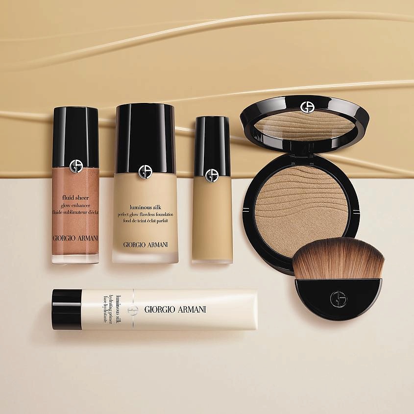 GIORGIO ARMANI Компактная пудра для лица Luminous silk – фото 4