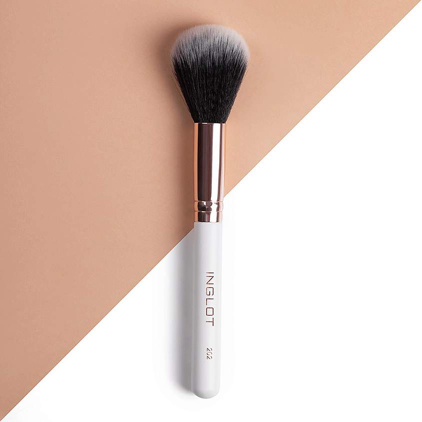 INGLOT Кисть для лица 202 Makeup Brush – фото 3